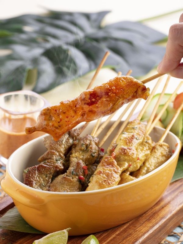 Grilled Pork & Chicken Skewer, Coconut Red Curry