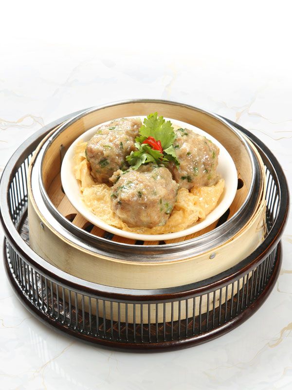 Steamed Beef Balls with Bean Curd Sheet (3pcs)