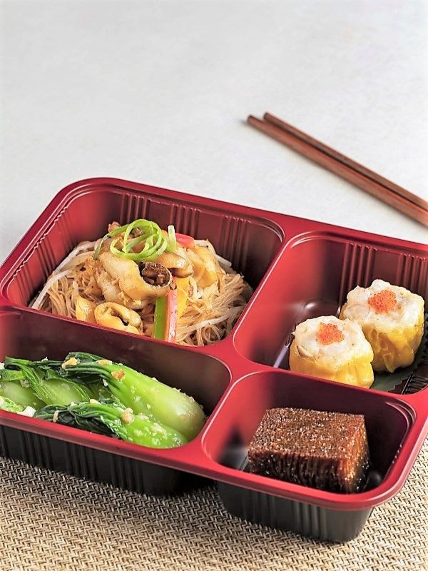 Stir-fried Vermicelli, Clam / Shanghai Pakchoi Garlic / Pork Dumpling with Crab Roe / Black Sugar Cake